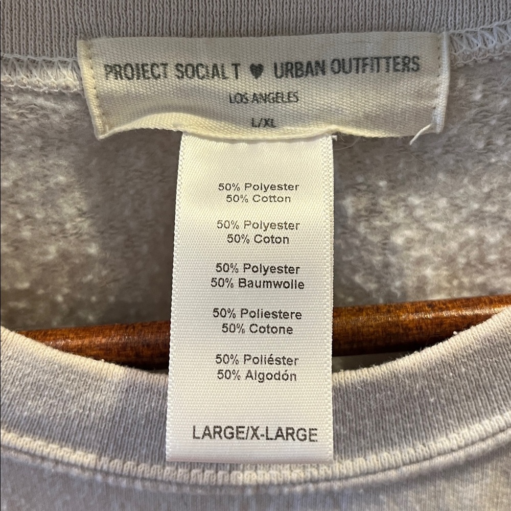 Urban Outfitters Project Social T crew neck sweatshirt, size L/XL - Picture 4 of 5